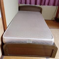 シングルベッドの画像