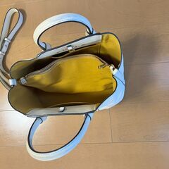 FURLA フルラ ミアステラ L 2wayバッグ アイボリー レザー A4サイズ対応｜トート＆ショルダー両用の画像