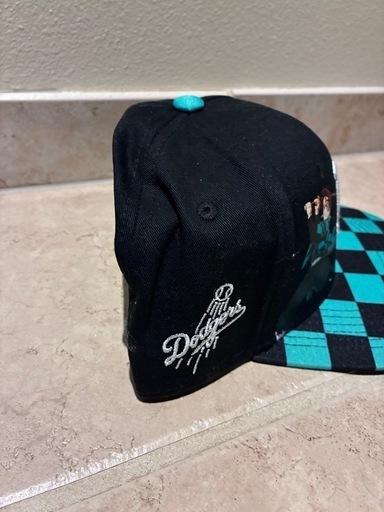 08/15/25 スポーツ 「鬼滅の刃」✖️「dodgers」コラボキャップ