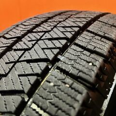 BS BRIDGESTONE BLIZZAK VRX2 195/65R15 15インチ 4本 20年製 バリ溝 プリウス セレナ カローラスポーツ アイシス ヴォクシー等　(KTO470) の画像