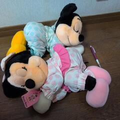 ミッキー・ミニーぬいぐるみの画像