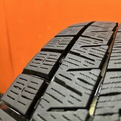 YOKOHAMA ice GUARD iG70 205/60R16 16インチ スタッドレス 4本 22年製 バリ溝 ステップワゴン ヴォクシー プリウスα レガシィB4 (KTO471)の画像