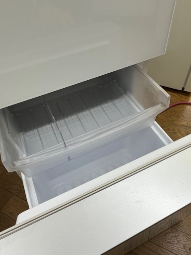 大特価!! 2ドア 137L SHARP 2019年 SJ-GD14F-W どっちもドア