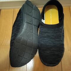 決まりました！メンズ靴 黒　LL　かかと踏めるの画像