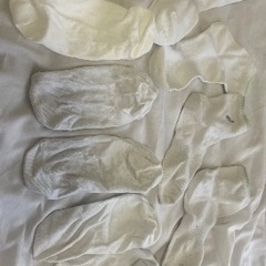 白形靴下　バラ売り可の画像