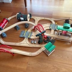 BRIOプレイテーブル&線路の画像