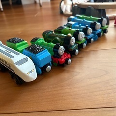 BRIOプレイテーブル&線路の画像