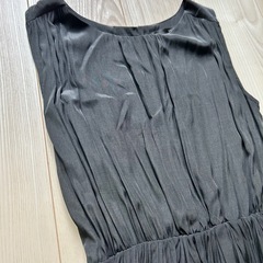 【新品未使用】ブラックワンピース　ウエストゴム　ノースリーブ　Aラインの画像