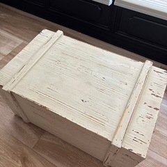 アンティーク収納BOXの画像