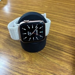 Apple Watch充電スタンドの画像