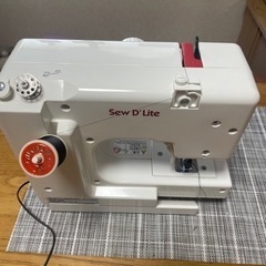 電動ミシンの画像