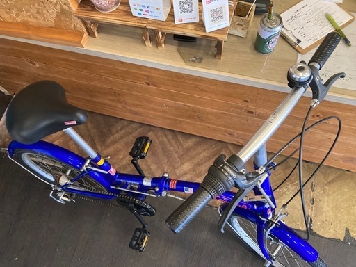 【SALE！8月末まで防犯登録無料！前後タイヤ・後輪チューブ新品！Coleman】高さ調整可能　6段変速　20インチ折りたたみ自転車　ブルー