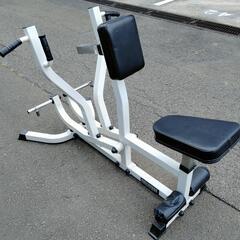 ボディーメーカー シーテッドロウ マシンの画像