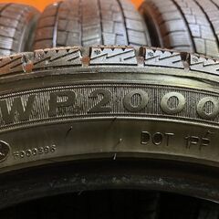 ZEETEX WP2000 215/45R17 17インチ スタッドレス 4本 23年製 バリ溝 プリウス レクサスCT トヨタ86 レガシィB4 BRZ等　(KTF326)の画像