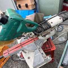 HITACHI
卓上スライド丸鋸の画像