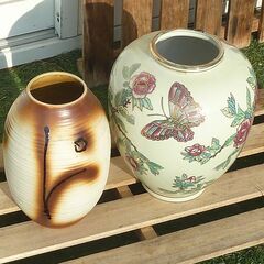 花瓶 2個まとめての画像