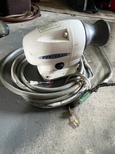 ウィンチ(取引中