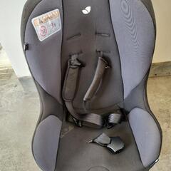 車用チャイルドシートの画像