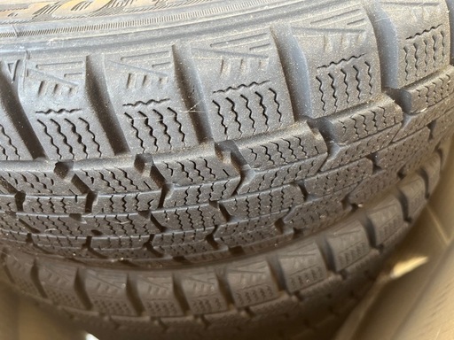 ダンロップ　ワゴンR　スタッドレスタイヤ　ホイール　4本