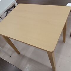 リユースのサカイ栃木店★ジモティ割あり★ NITORI テーブル ベージュ W78×D60×H70 クリーニング済み TC10273の画像