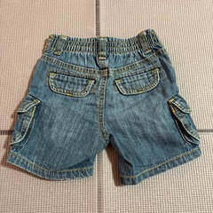 オールドネイビー　OLD NAVY デニムショートパンツ　6-12M  69〜74サイズの画像