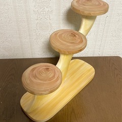 3段階フラワースタンドの画像