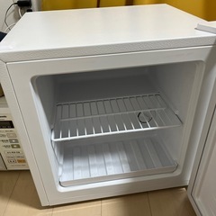 冷蔵庫の画像