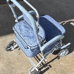 中古品　シルバーカー　マーチ　高齢者サポート　島製作所の画像