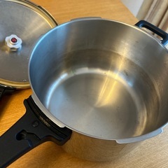圧力鍋6.5リットルの画像