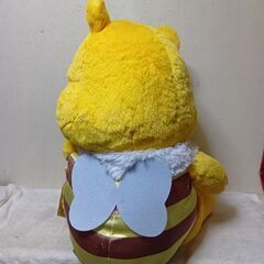 くまのプーさん　まんぷくはちみつ超超BIGぬいぐるみの画像