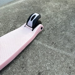 キックボード　3輪の画像