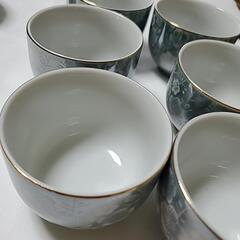 湯飲み10客　黒塗り茶托付きの画像