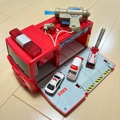 トミカ　の画像