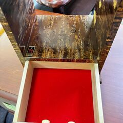 桜皮 時計 アンティーク 小物入れ付の画像