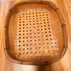 竹かごの画像