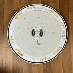 円形LEDシーリングライト ホワイト リモコン付きの画像