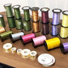 カーリングリボン大量まとめて出品 包装材 TOKYO RIBBON　5mm×500＃50＃25＃24 他色々おまけ付き 梱包用リボン 東京リボンの画像