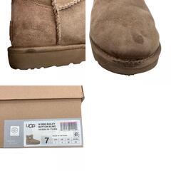 186001 現状品 UGG アグ ムートンブーツ ベイリーボタンブリング MINI BAILEY BUTTON BLING 1016554  ベージュ 24cm 箱入り [250226HM150167]の画像