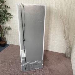 TOSHIBA 2ドア冷蔵庫　2020年製の画像