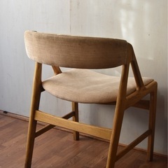 8脚あり CRASH GATE APE CHAIRの画像