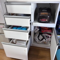 ニトリ　キッチンボード　食器棚　幅80の画像