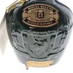 【未開封】ロイヤルサルート 21年 ウイスキー 箱付き CHIVAS BROTHERSの画像