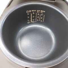 品質保証☆配達有り！5000円(税込み）東芝 3合炊き マイコンジャー炊飯器 2024年製 ブラックの画像