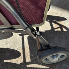 中古品　シルバーカー　TacaoF　高齢者サポート　幸和製作所の画像