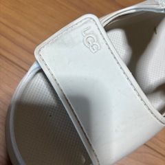 アグ　サンダルの画像