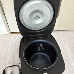 炊飯器の画像
