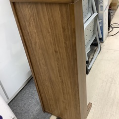 カリモク スリッパ立て 管C250819IK (ベストバイ 静岡県袋井市)の画像