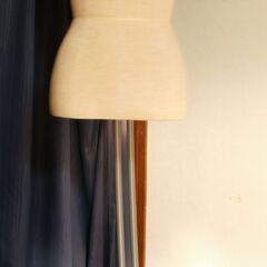 トルソー　立体裁断　服飾　マネキンの画像