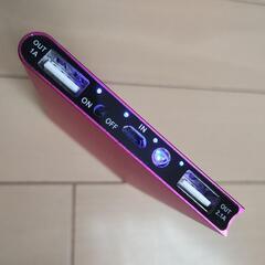 ♪モバイル・バッテリー/12000mAh/2台充電可/LEDライト付♪の画像