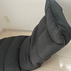 リクライニング座椅子の画像
